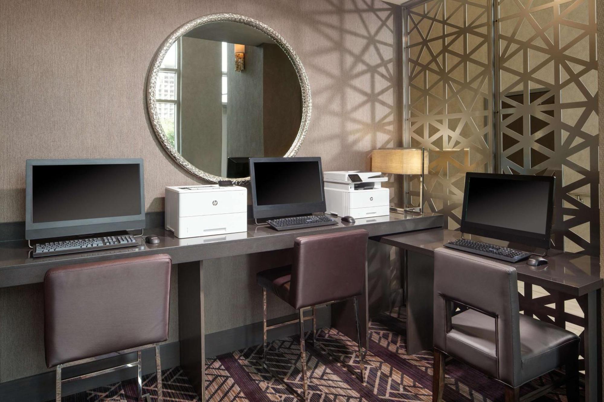 Embassy Suites By Hilton Charlotte Uptown Zewnętrze zdjęcie
