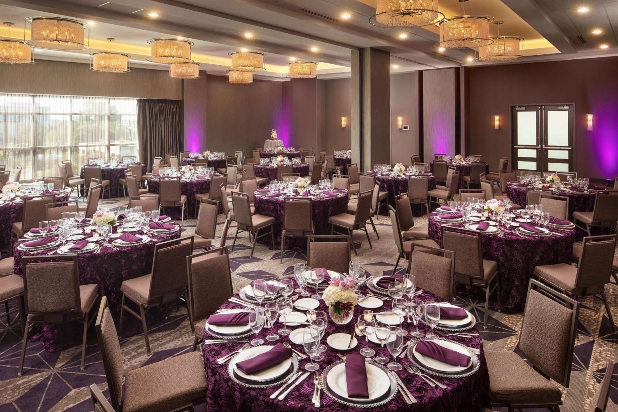 Embassy Suites By Hilton Charlotte Uptown Zewnętrze zdjęcie
